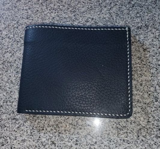 Bi-fold wallet